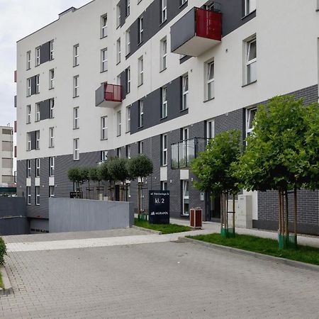 Vetulaniego Apartment With Air Conditioning & Parking By Renters Prestige Krakow Dış mekan fotoğraf