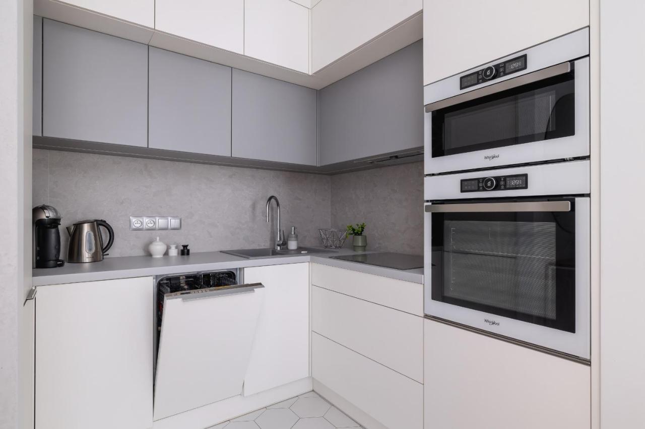Vetulaniego Apartment With Air Conditioning & Parking By Renters Prestige Krakow Dış mekan fotoğraf